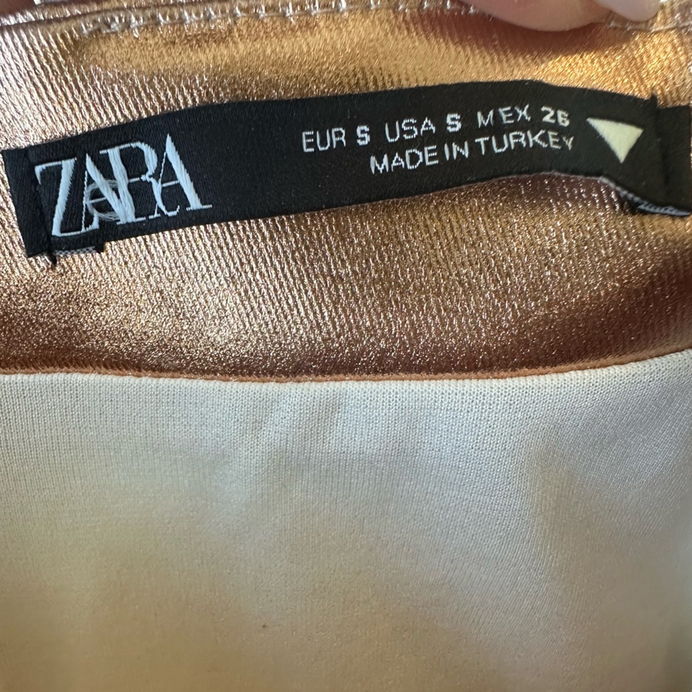 Zara metallic rose gold strapless tube top - Picture 11 of 11
